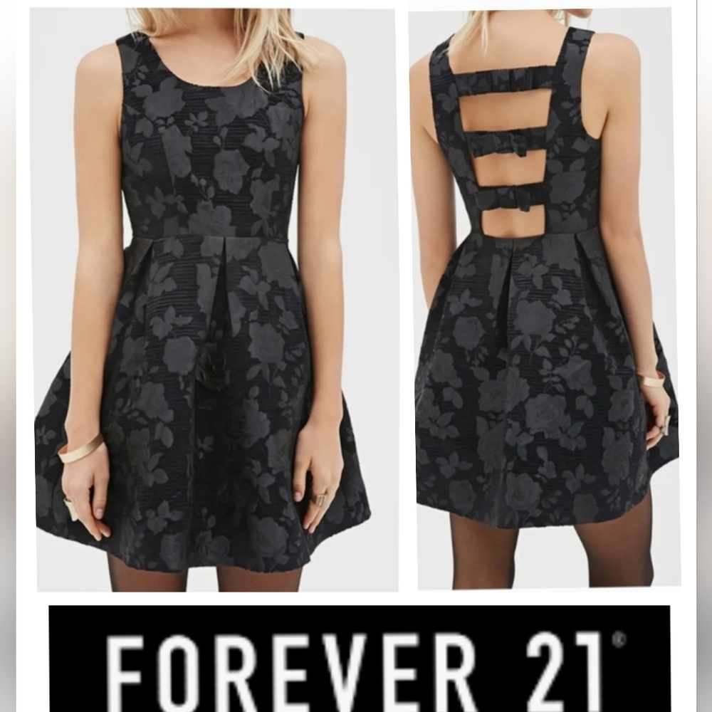 Forever 21 Rose Pattern Dress